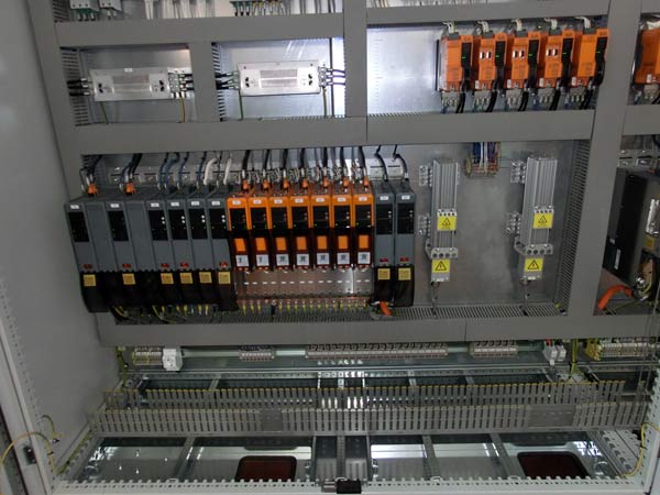 Forniture-materiale-elettriche-componentistica-Parma